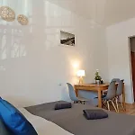 Quarto em Acomodações Particulares Paradna *