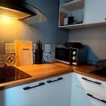 Quarto em Acomodações Particulares Paradna *