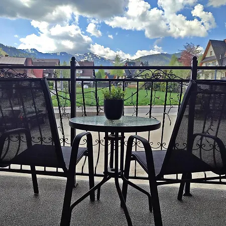 Paradna Kwatera prywatna *